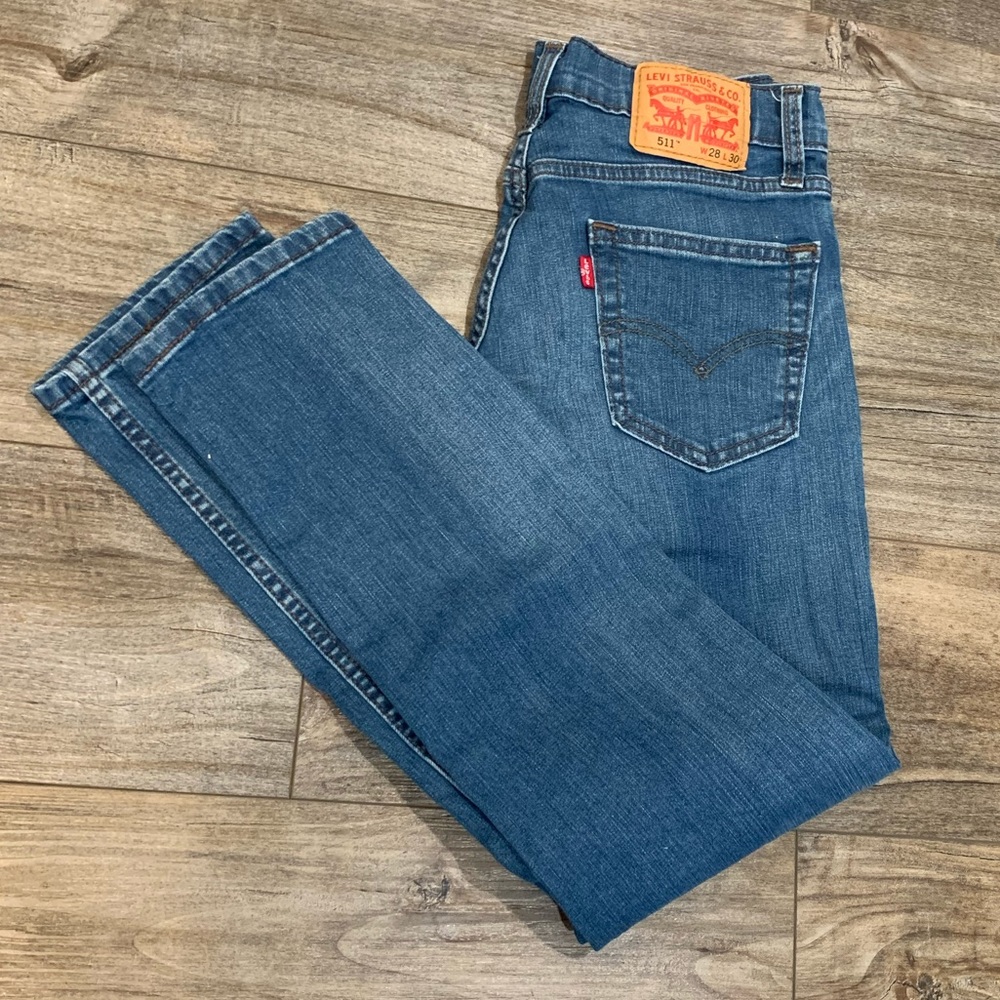 Levi Jeans 28x30 👖
